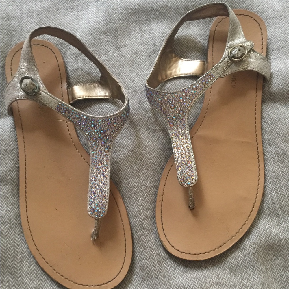 BCBG generation sandals 7.5